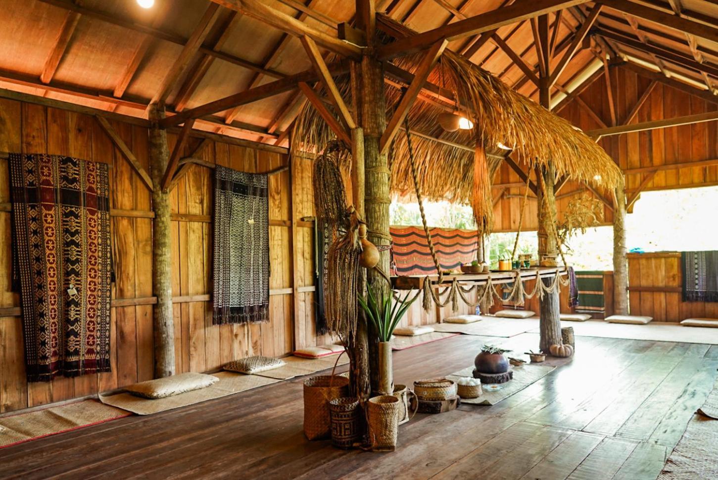 Sten Lodge Labuan Bajo Exterior photo